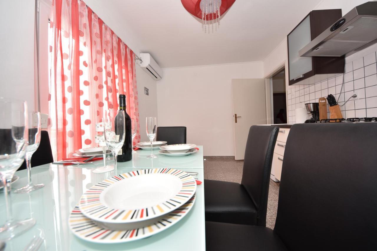 Apartment Jelena Ribarica Exterior foto